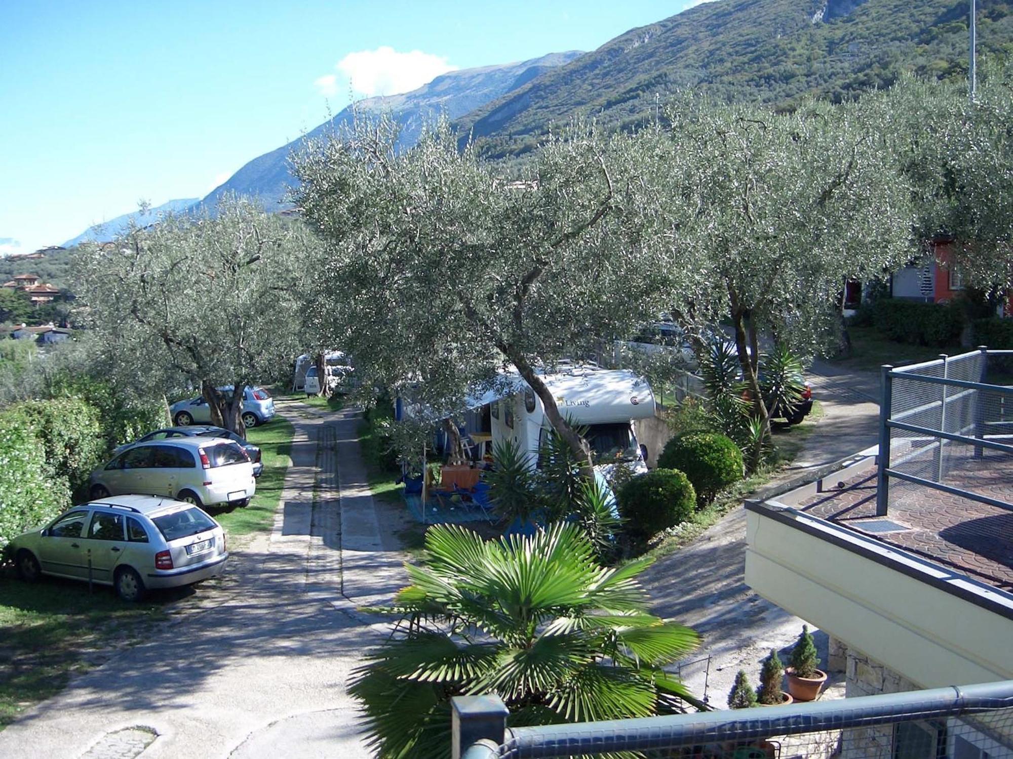 Hotel Aquacamp Brenzone sul Garda Exterior foto