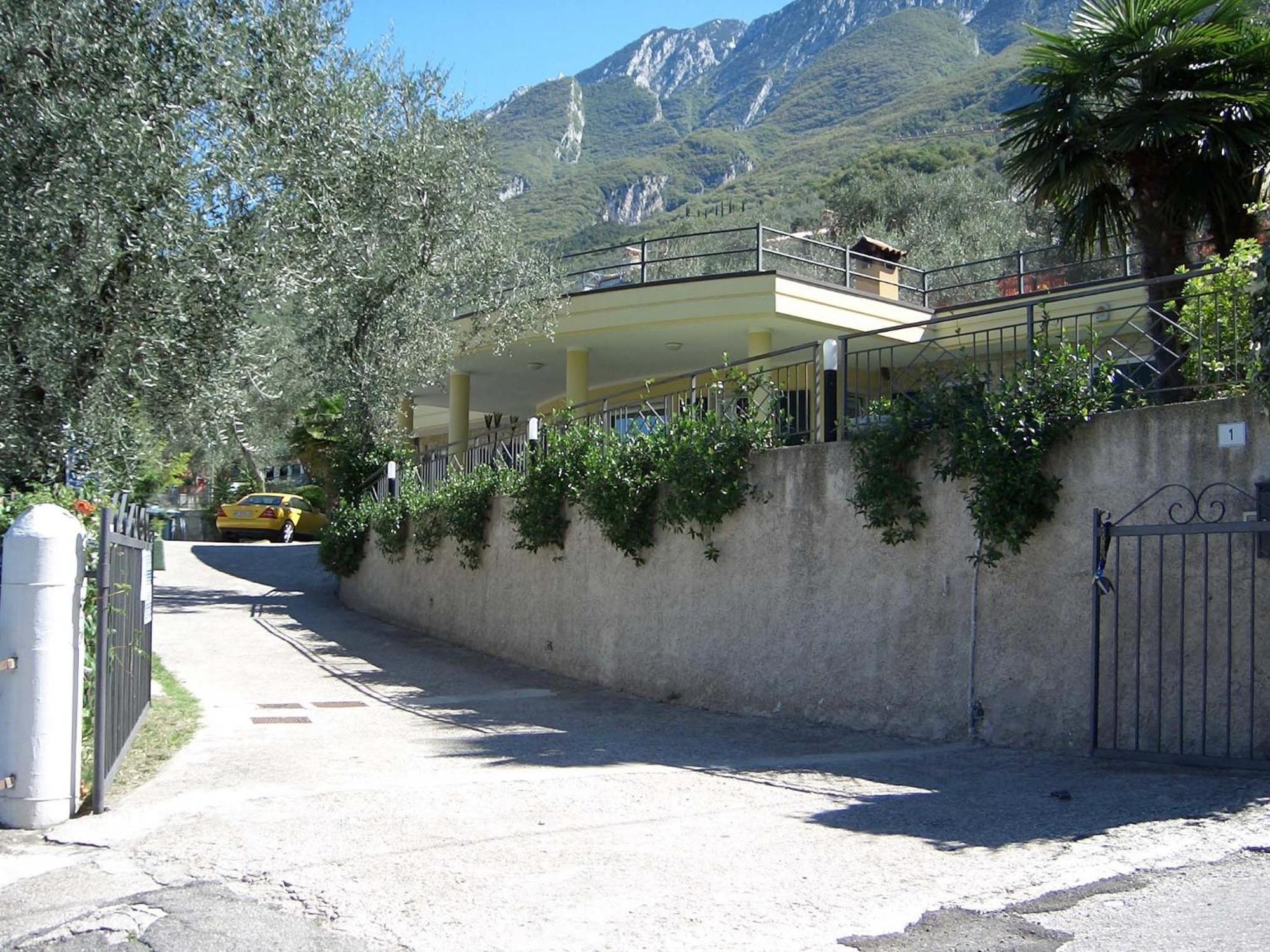 Hotel Aquacamp Brenzone sul Garda Exterior foto