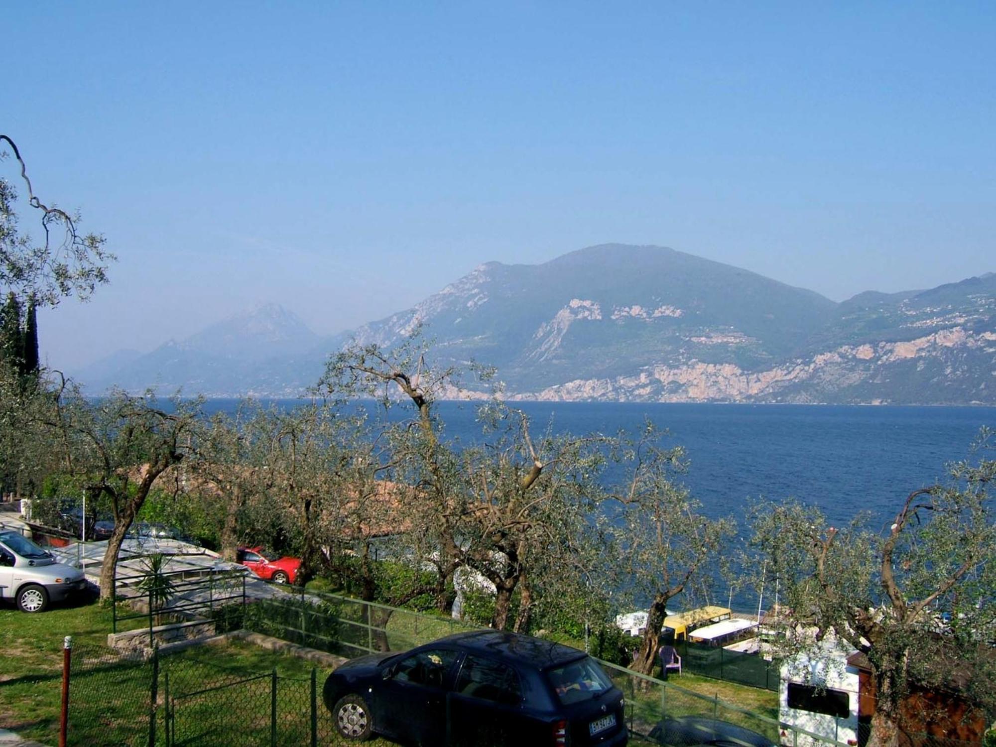Hotel Aquacamp Brenzone sul Garda Exterior foto